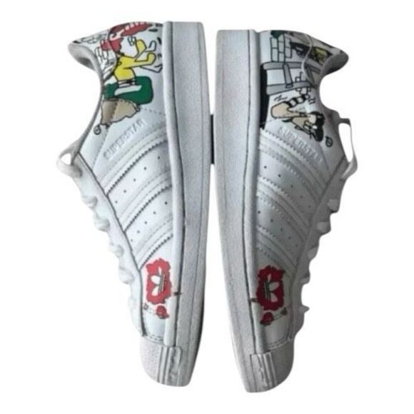 Adidas Superstar WHITE COMIC Kids Boy Sneakers Size 3.5 Shell Toe White Graffiti - Picture 4 of 11